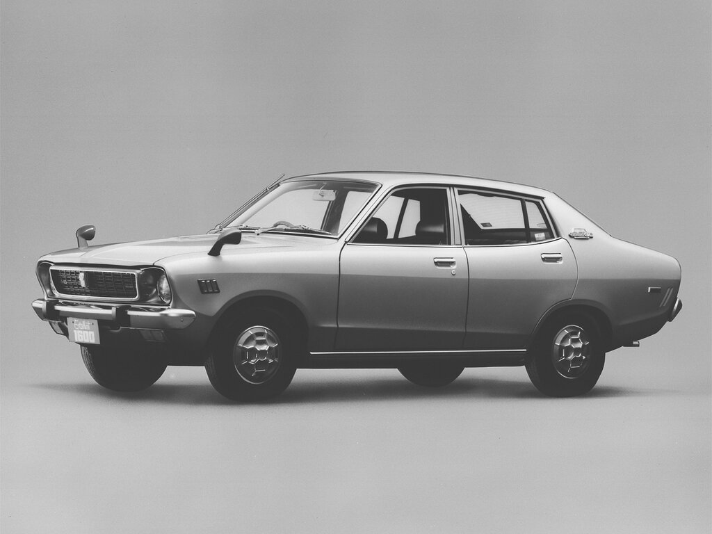 Nissan Sunny (B211, GB211, HB211) 3 поколение, рестайлинг, седан (02.1976 - 10.1977)